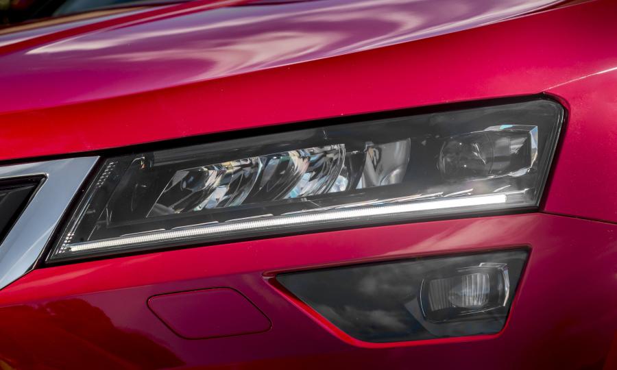 Детали экстерьера Skoda Karoq 4x4 2017 года  (UK) (фото 20 из 40)